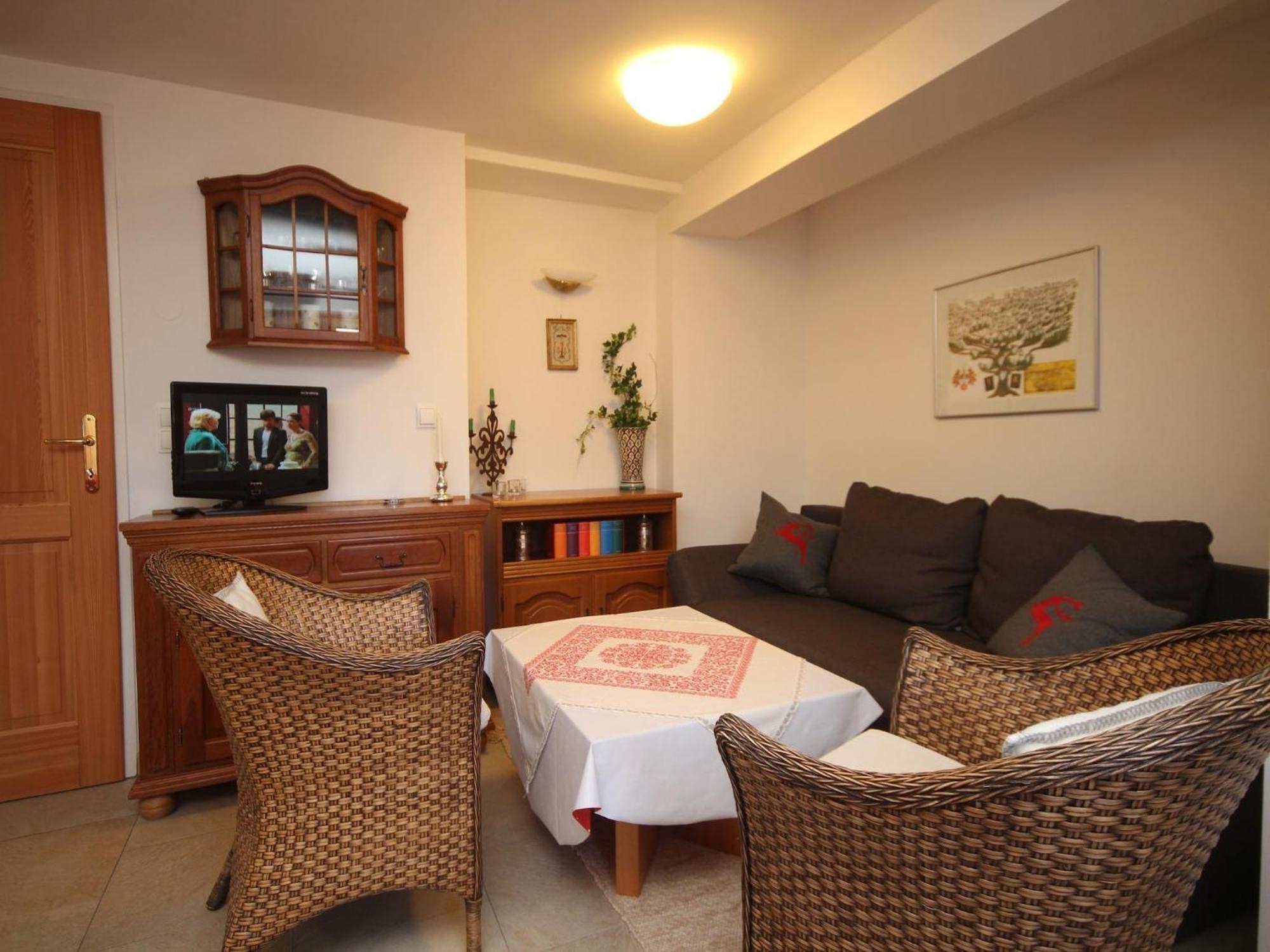 Apartment Near The Hahnenkamm Cable Car Kitzbuhel Exterior photo